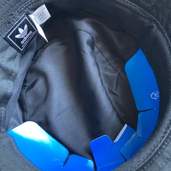 Adidas unisex world tour bucket hat black/white NYC NEW basketball hip hop - Picture 5 of 6